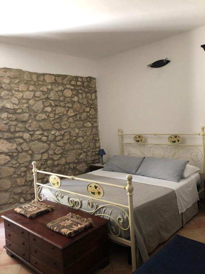 Il Minotauro B&B A 5 Minuti Da Popoli Vittorito Bagian luar foto