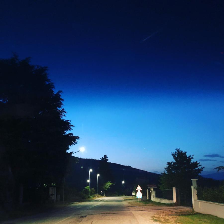 Il Minotauro B&B A 5 Minuti Da Popoli Vittorito Bagian luar foto