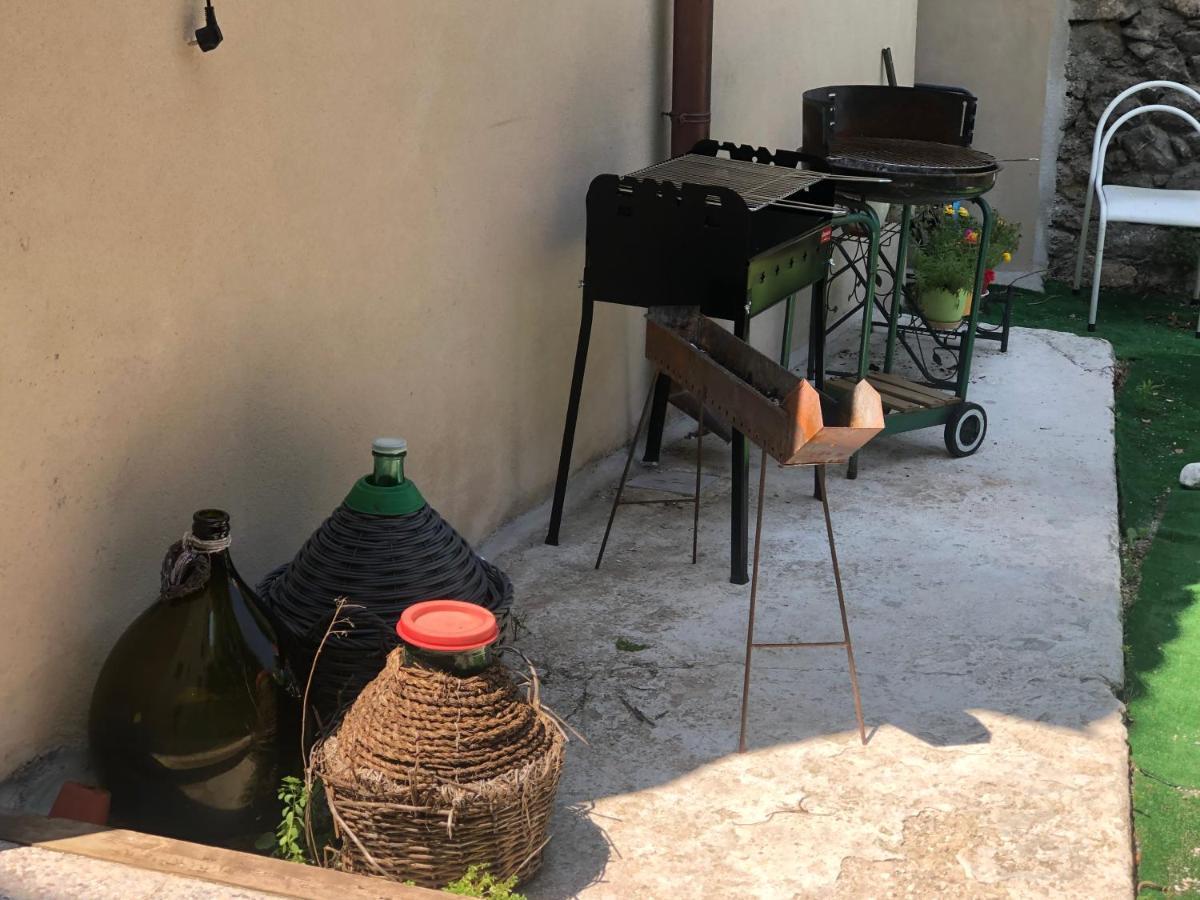 Il Minotauro B&B A 5 Minuti Da Popoli Vittorito Bagian luar foto