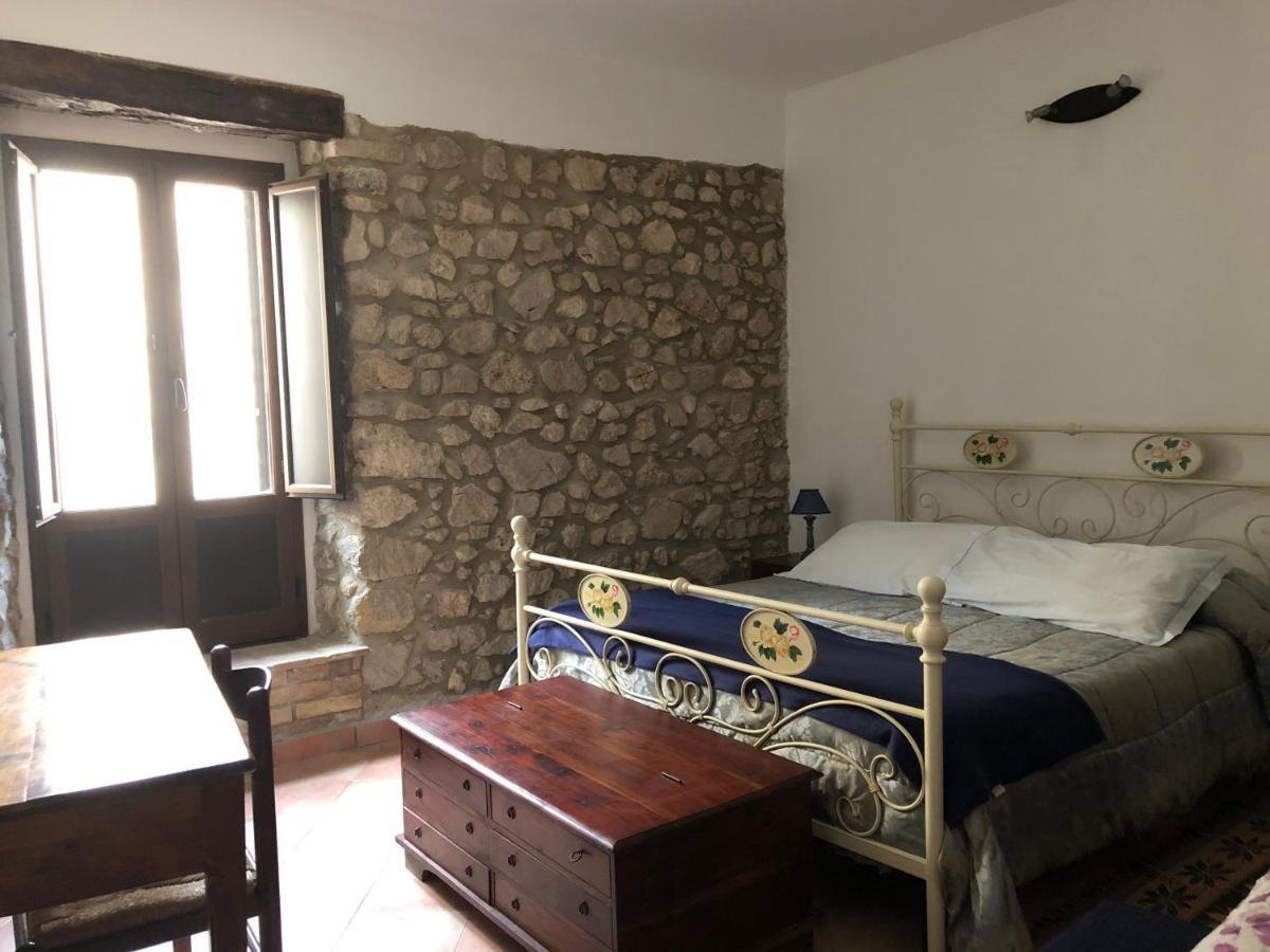 Il Minotauro B&B A 5 Minuti Da Popoli Vittorito Bagian luar foto