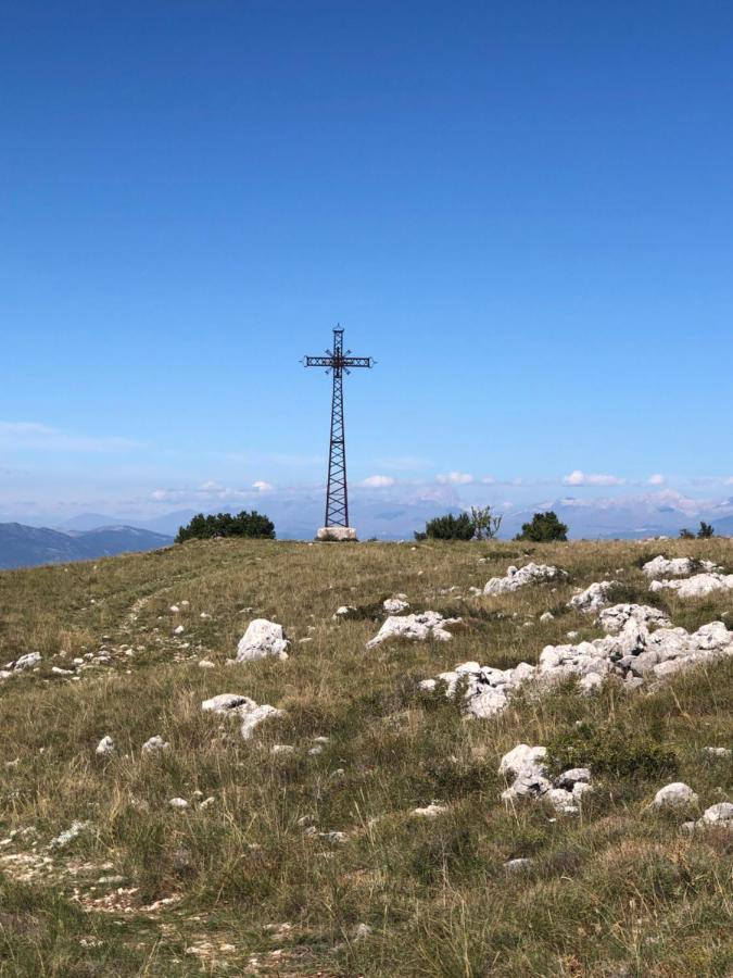 Il Minotauro B&B A 5 Minuti Da Popoli Vittorito Bagian luar foto