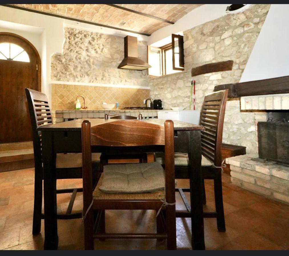 Il Minotauro B&B A 5 Minuti Da Popoli Vittorito Bagian luar foto