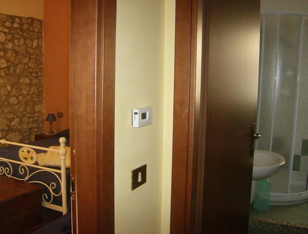 Il Minotauro B&B A 5 Minuti Da Popoli Vittorito Ruang foto