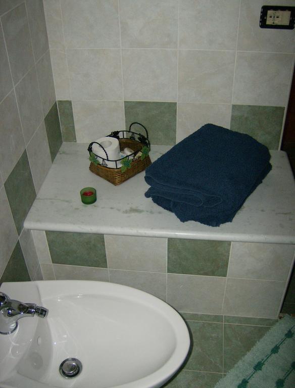 Il Minotauro B&B A 5 Minuti Da Popoli Vittorito Bagian luar foto